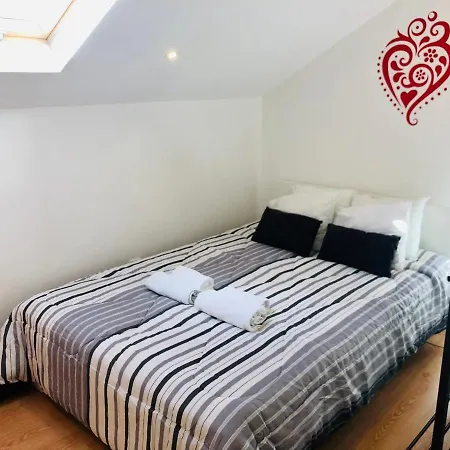 Lisbonrooms4u (adults Only) 3*