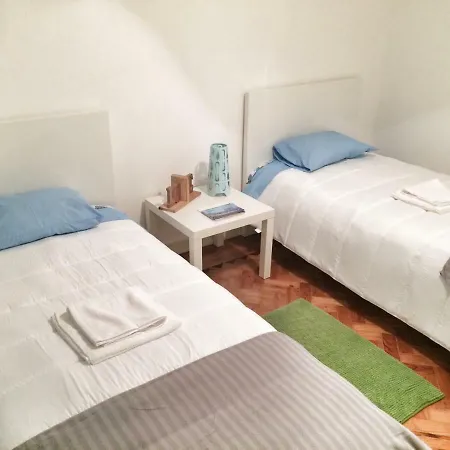 Гостевой дом Lisbonrooms4u (adults Only)