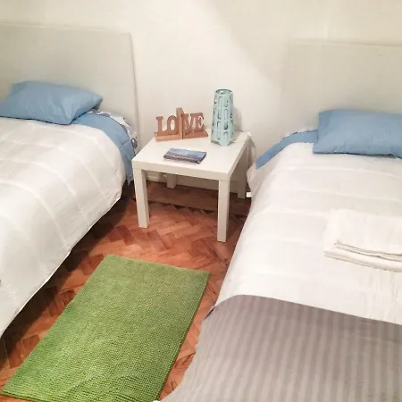 Гостевой дом Lisbonrooms4u (adults Only) 3*