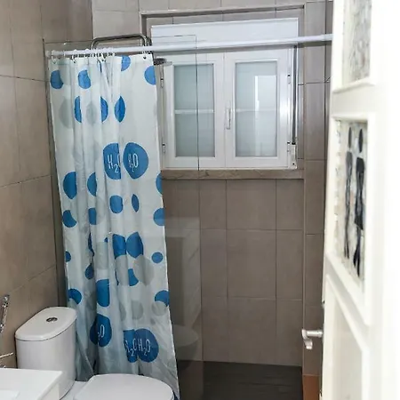 Lisbonrooms4u (adults Only) 3*