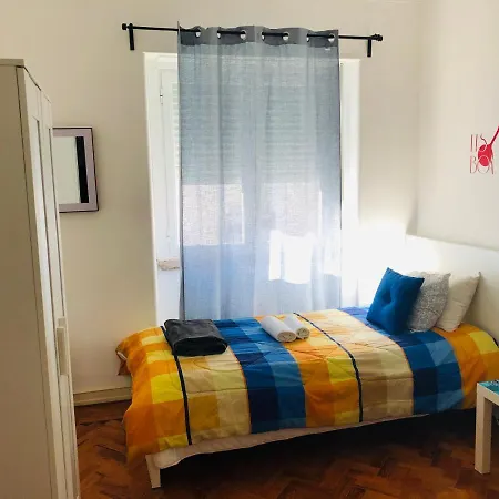 Lisbonrooms4u (adults Only) Гостевой дом 3*